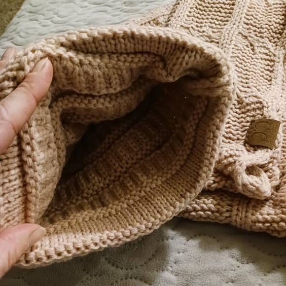 NWOT! C.C Winter Bundle Set - Picture 7 of 12